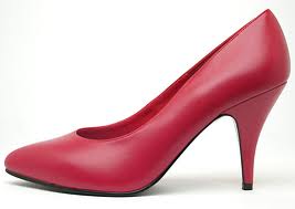 red high heeled shoes